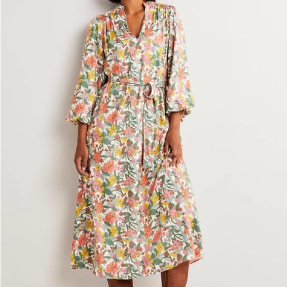 Boden Notch Neck Blouson Midi Dress floral